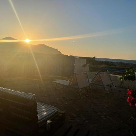 La Finestra A Tramontana Apartment Favignana Exterior foto
